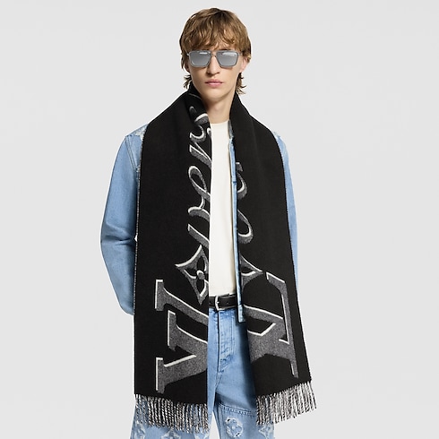 LV Vers Scarf S00 in Men's Accessories Scarves collections by Louis Vuitton (Product zoom)