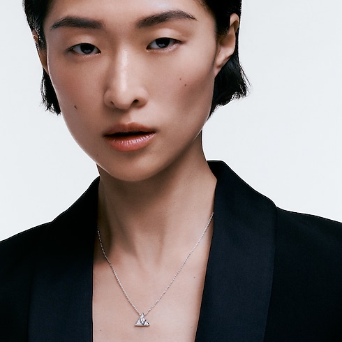LV Volt One Pendant in Jewellery's Categories Necklaces and Pendants collections by Louis Vuitton (Product zoom)