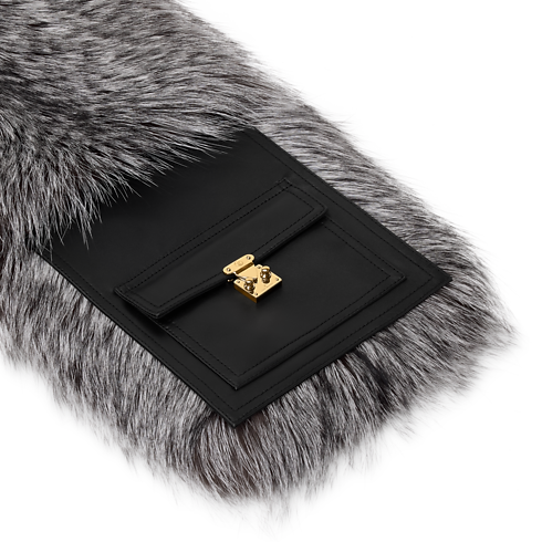 LV Wonder Fur Scarf S00 in Women's Accessories Scarves collections by Louis Vuitton (Product zoom)