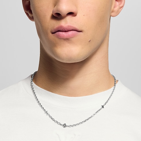 LV Yours Chain S00 in Men's Fashion Jewelry Necklaces and Pendants collections by Louis Vuitton (Product zoom)