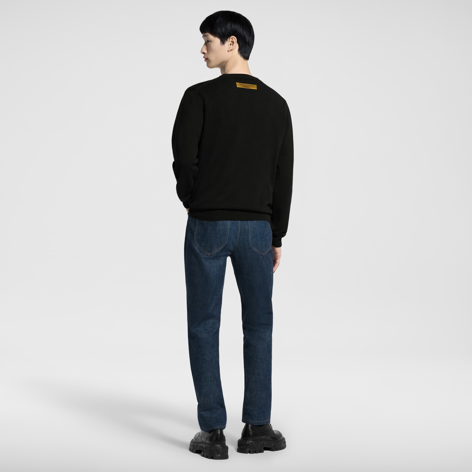LVSE LV Embossed Crewneck  in Men