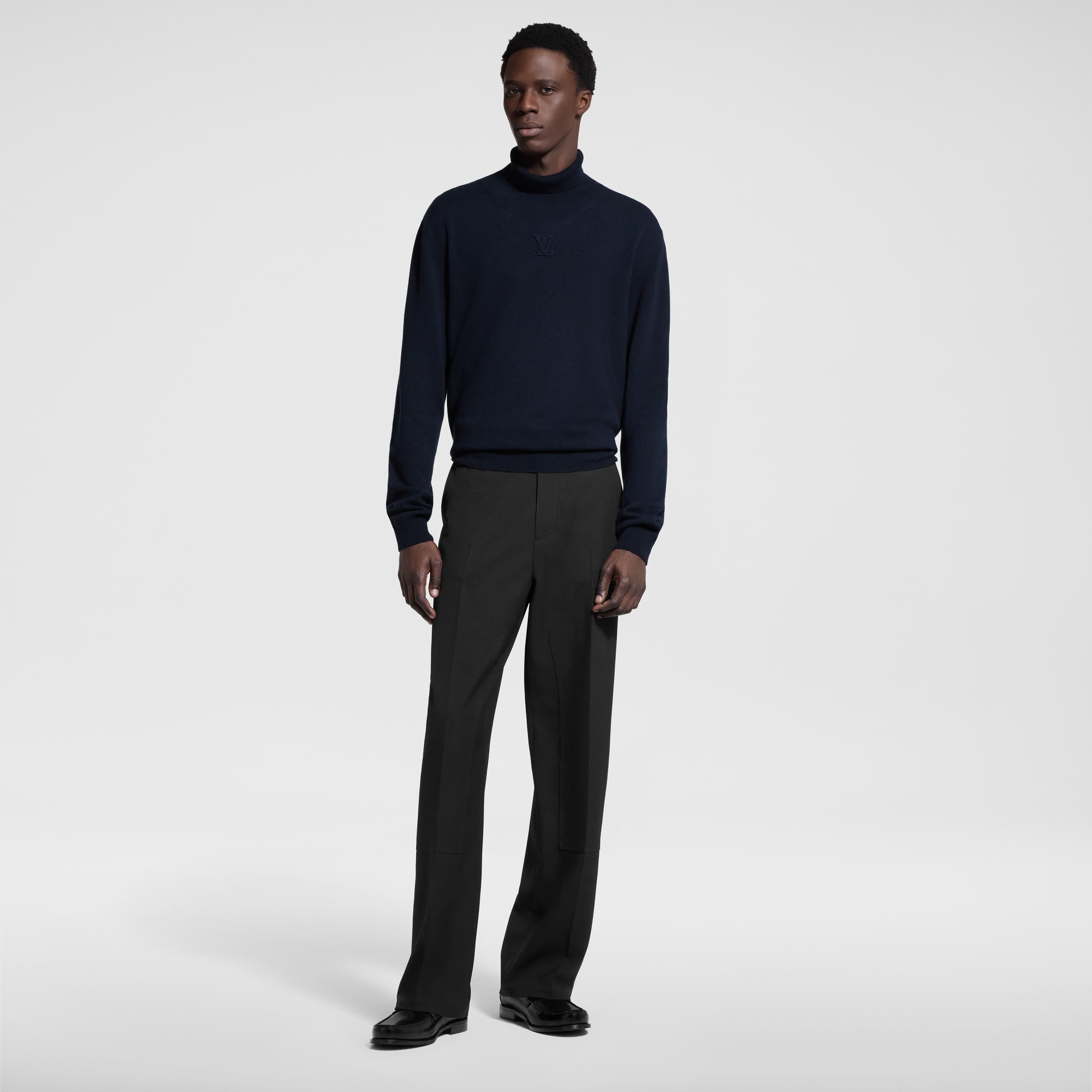 LVSE LV Embossed Turtle Neck  in New