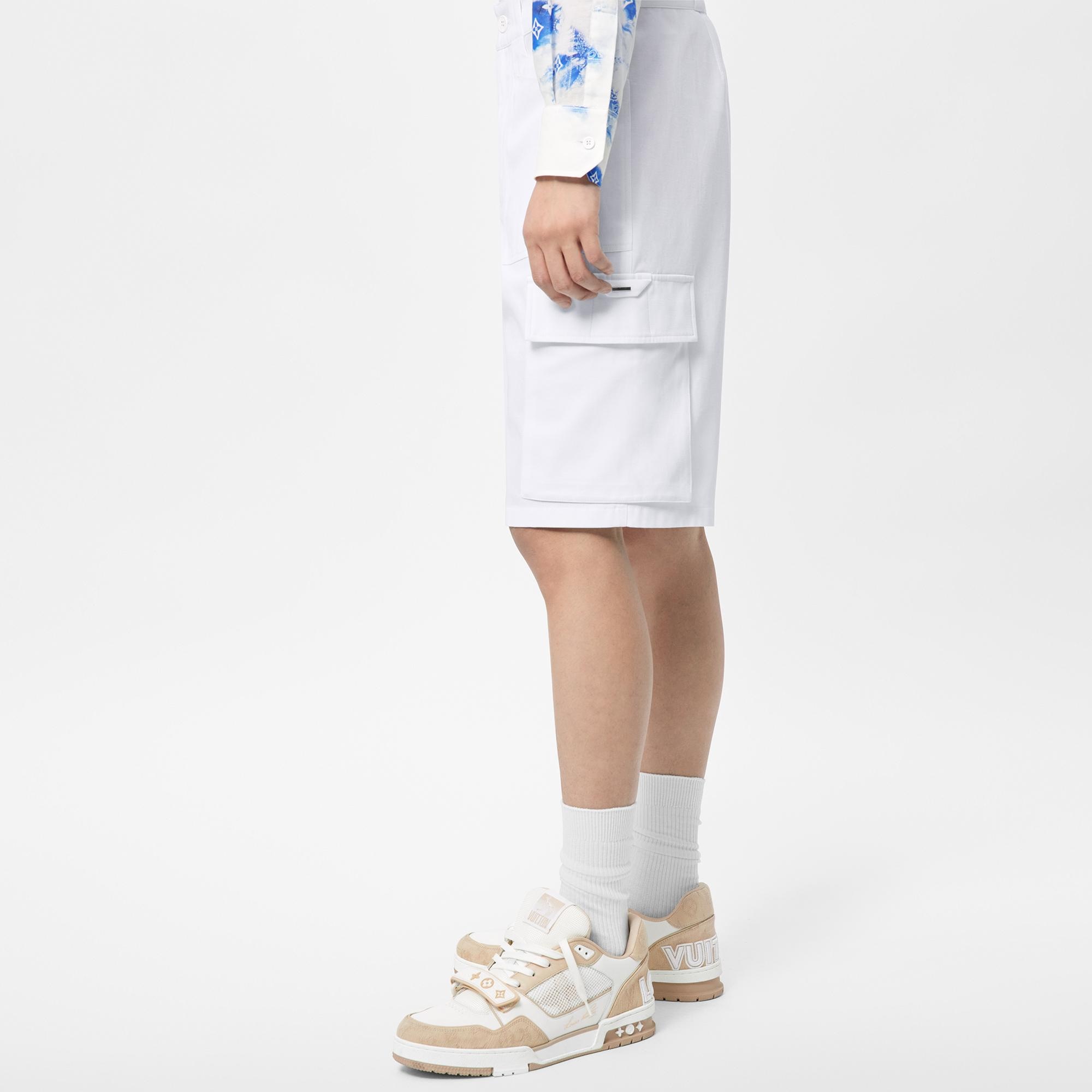 LVSE Soft Cargo Shorts  in Men