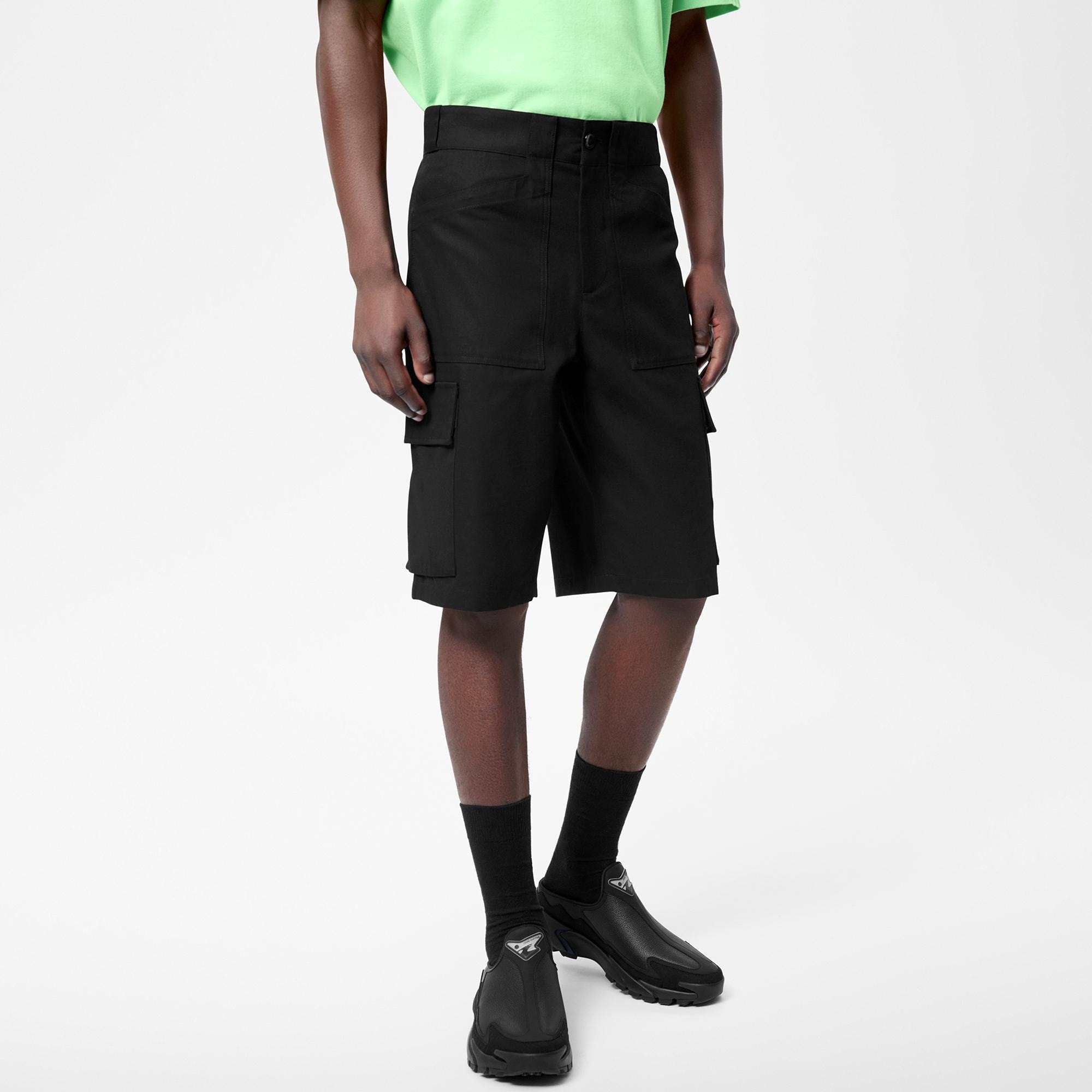 LVSE Soft Cargo Shorts  in Men