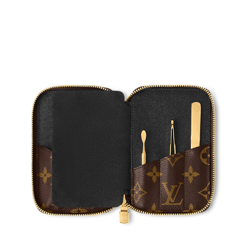 Manicure Kit S00 in Trunks, Travel and Home's Sport and Games } collections by Louis Vuitton (Product zoom)