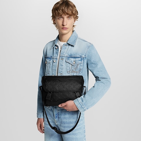 Messenger Voyager PM Monogram Shadow Leather in Men's Bags All Bags collections by Louis Vuitton (Product zoom)