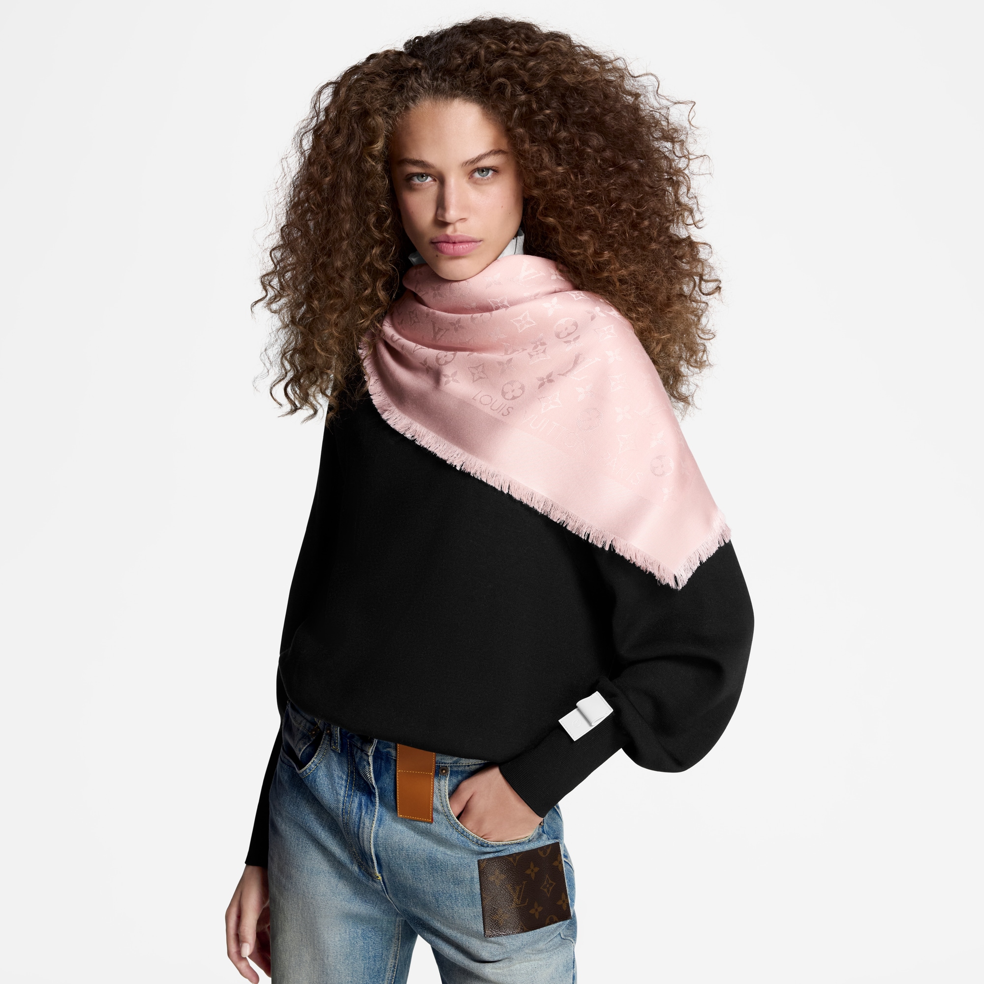 Monogram Classic Shawl S00 in Women