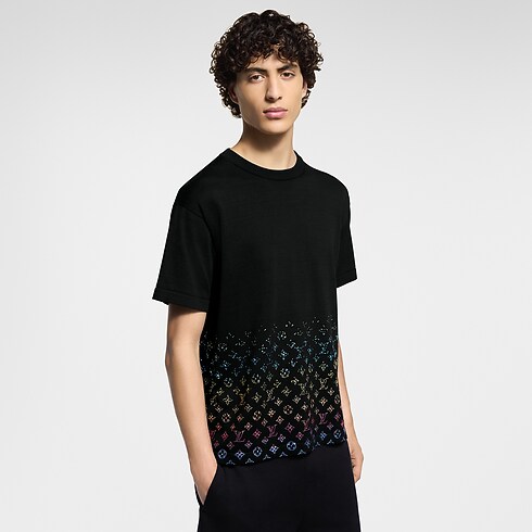 Monogram Gradient Embellished Short-Sleeved Crewneck in Men's Ready-to-Wear Knitwear and Sweatshirts collections by Louis Vuitton (Product zoom)