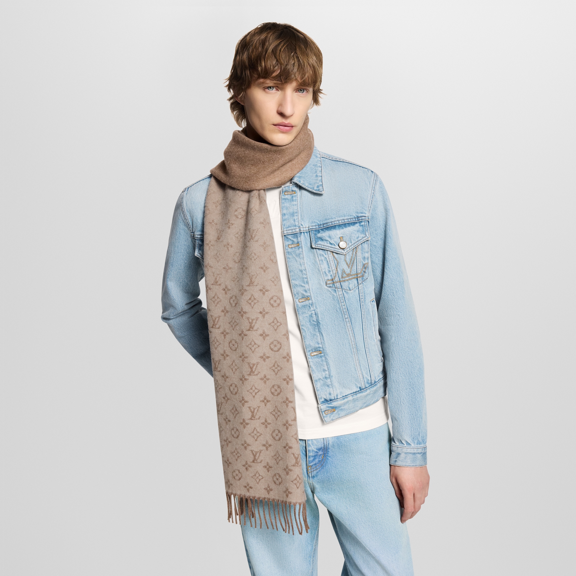Monogram Gradient Scarf S00 in Men