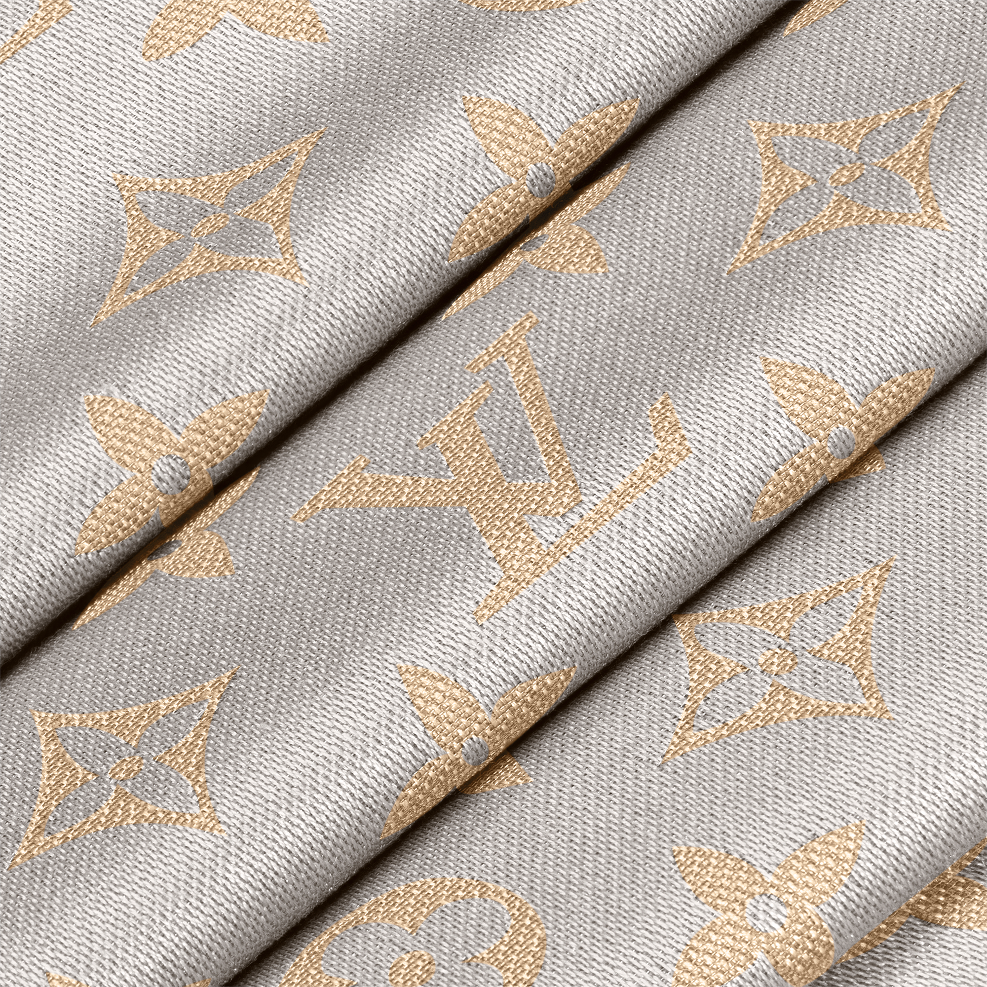 Monogram Shine Shawl S00 in Women