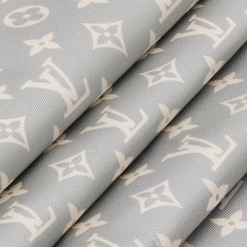 Monogram Silhouette Lavalliere S00 in Women's Accessories Silk Squares and Bandeaux collections by Louis Vuitton (Product zoom)