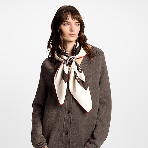 Monogram Silhouette Square 90 S00 in Women's Accessories Silk Squares and Bandeaux collections by Louis Vuitton (Product zoom)