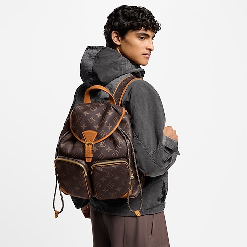 Montsouris Cargo Backpack Autres Cuirs Monogram in Bags and Small Leather Goods's Men Bags Newness collections by Louis Vuitton (Product zoom)