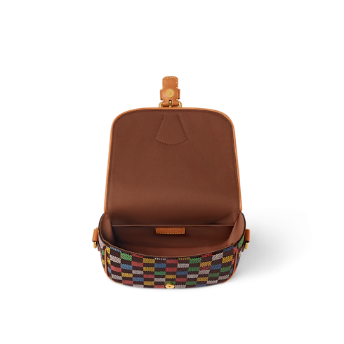 Montsouris Messenger PM Damier Ebene Canvas in Bags and Small Leather Goods's Men Bags Newness collections by Louis Vuitton (Product zoom)