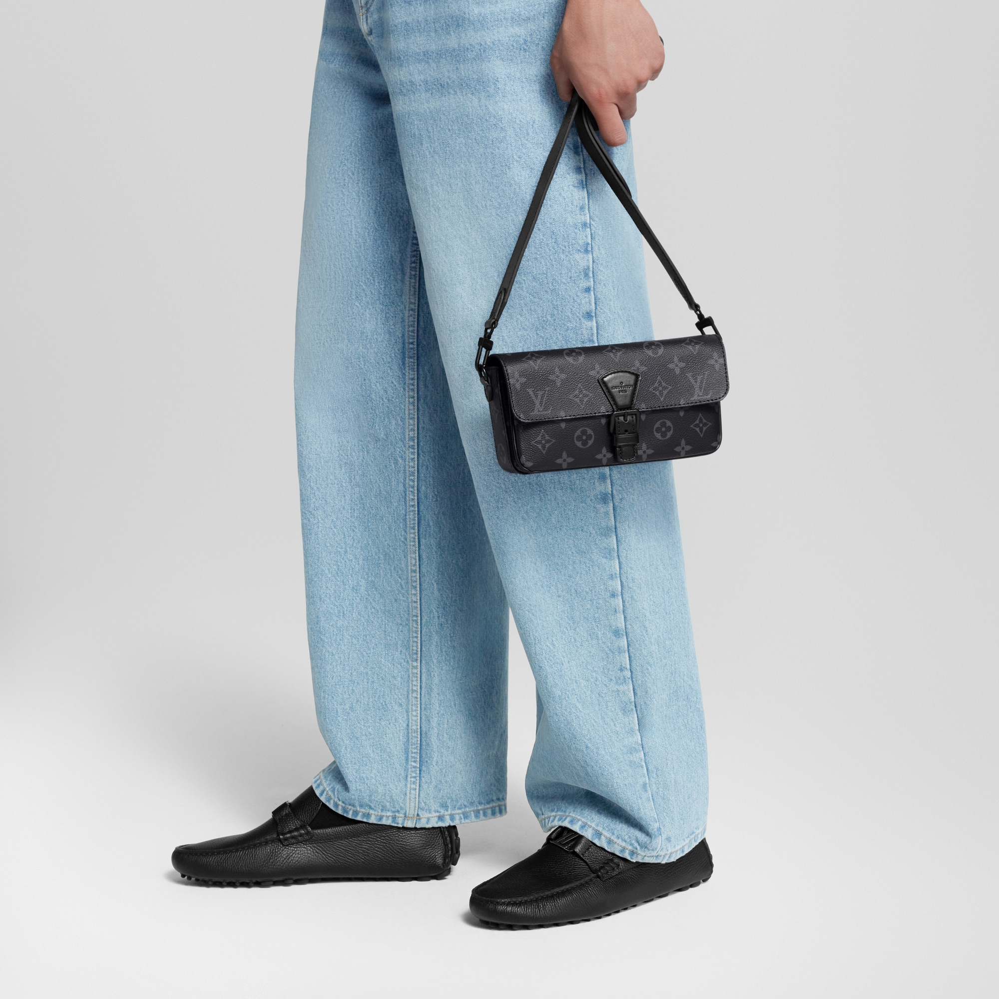 Montsouris Wearable Wallet Monogram Eclipse Canvas in Men