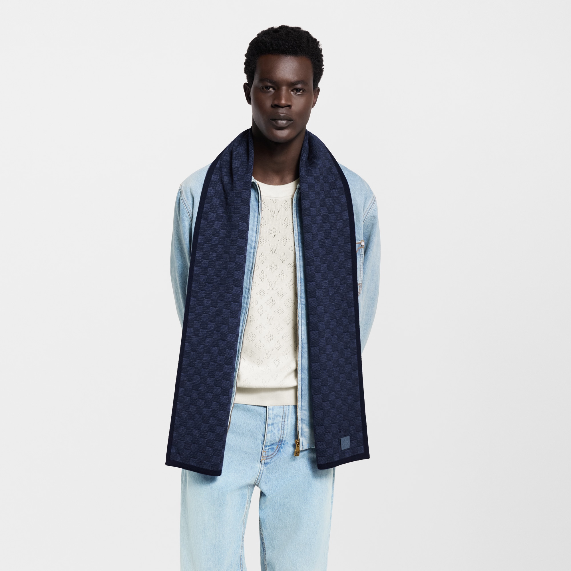 Neo Petit Damier Scarf S00 in Men