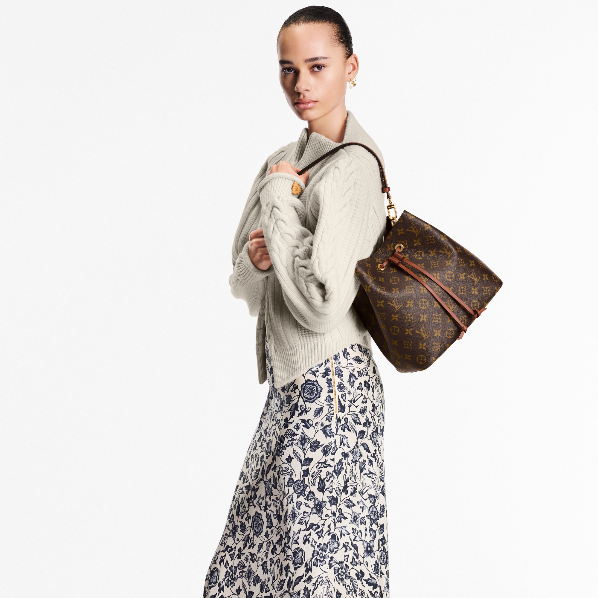 NéoNoé MM Monogram Canvas in Women