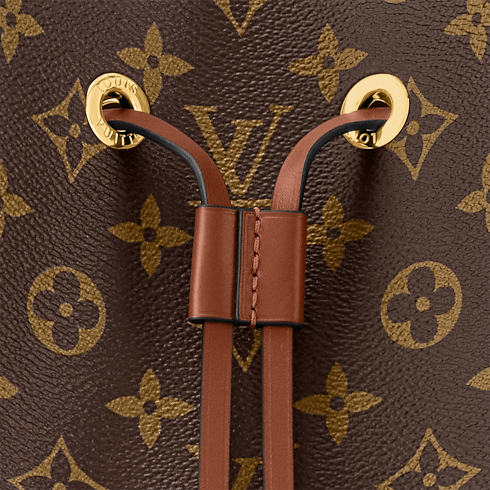 NéoNoé MM Monogram Canvas in Women's Handbags Handbags collections by Louis Vuitton (Product zoom)