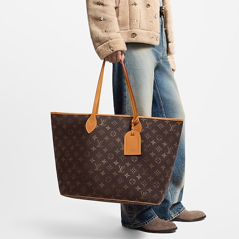 Nevereverfull Autres Cuirs Monogram in Men's Travel Softsided Luggage and Duffle Bags collections by Louis Vuitton (Product zoom)