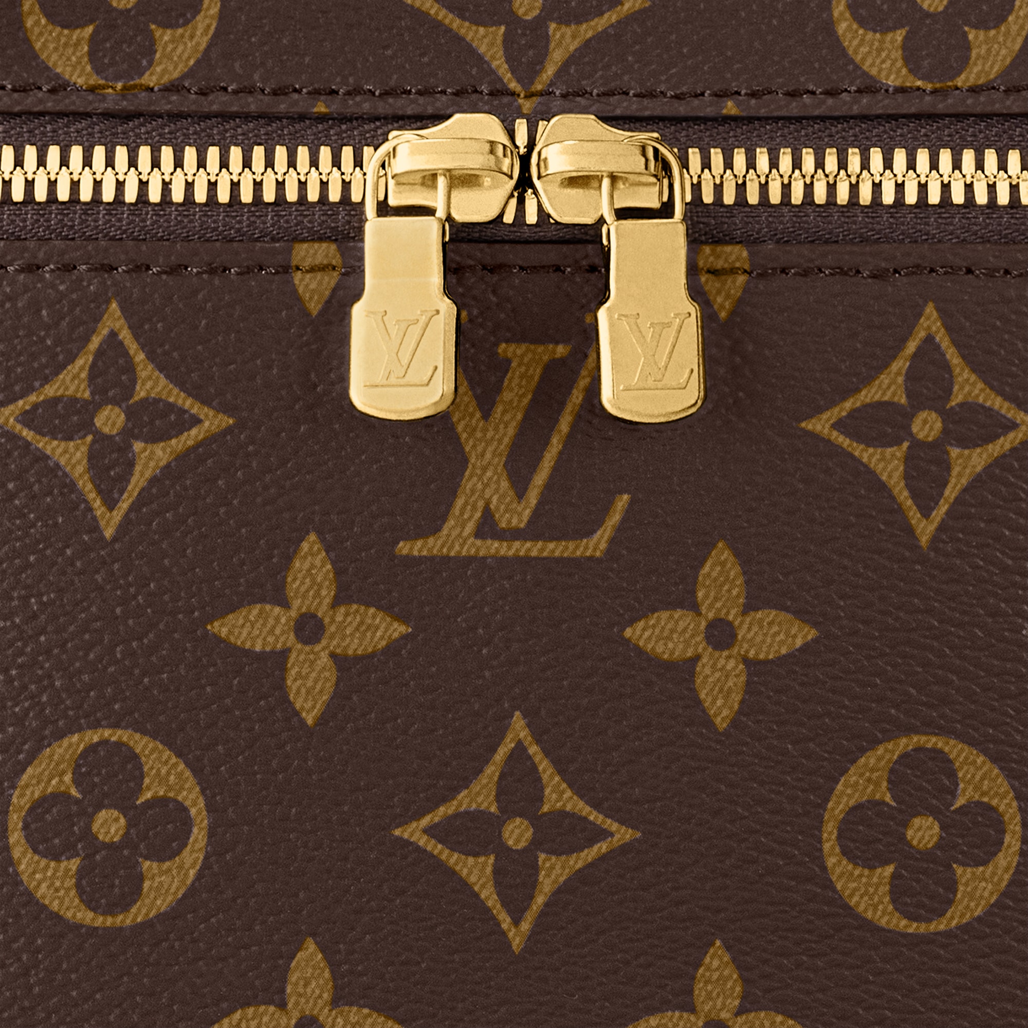 Nice BB Toiletry Bag Monogram Canvas in Women