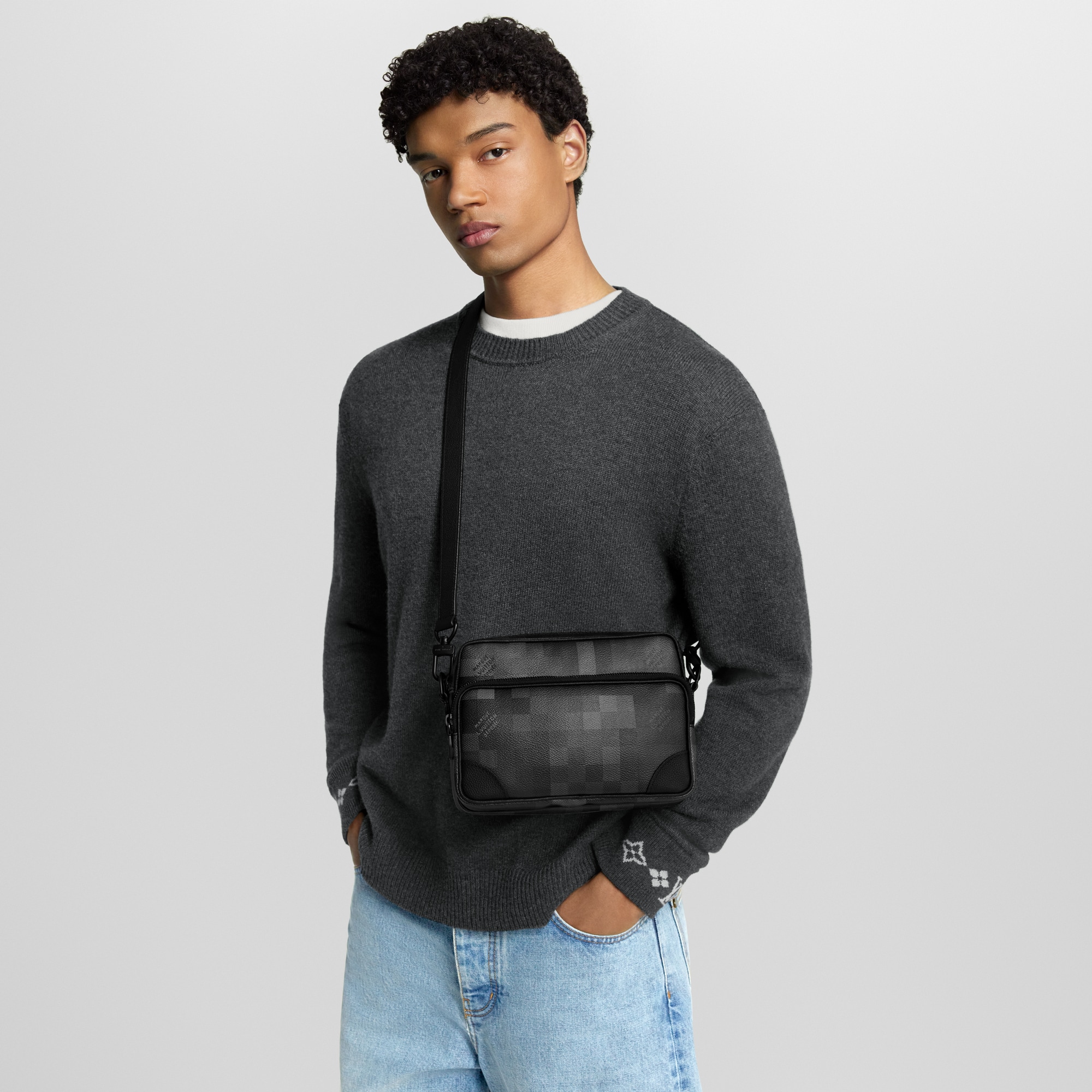 Nil Messenger D16 in Bags and Small Leather Goods