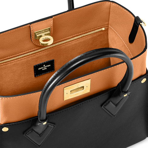 On My Side Autres High End in Women's Handbags Handbags collections by Louis Vuitton (Product zoom)