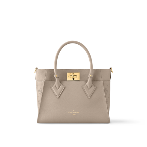 On My Side PM Tote Bag Autres High End in Women's Handbags Handbags collections by Louis Vuitton (Product zoom)