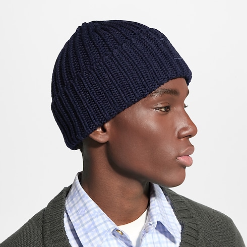 Only LV Beanie S00 in Men's Accessories Hats, Beanies and Gloves collections by Louis Vuitton (Product zoom)
