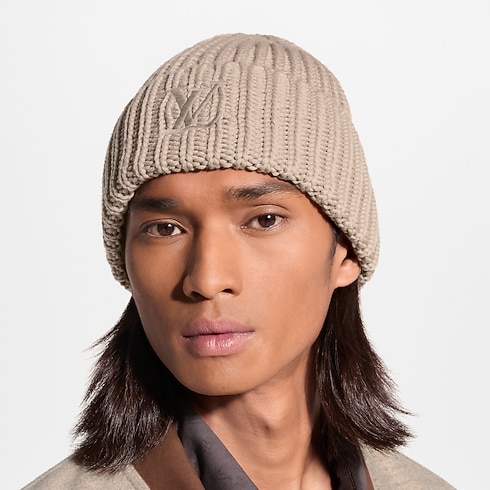 Only LV Beanie S00 in Men's Accessories Hats, Beanies and Gloves collections by Louis Vuitton (Product zoom)