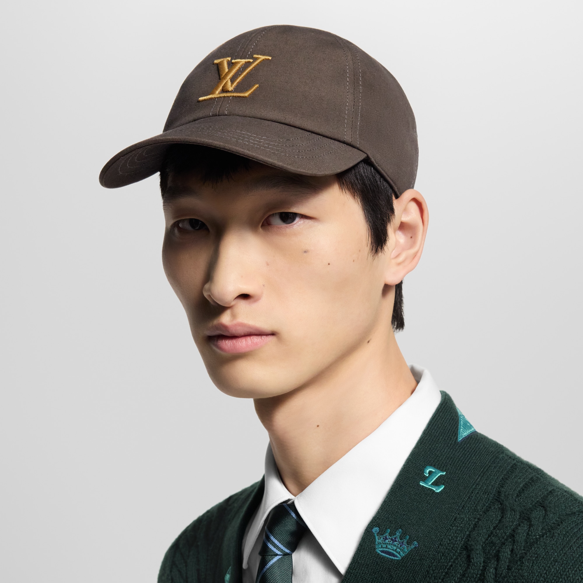 Only LV Cap S00 in Men