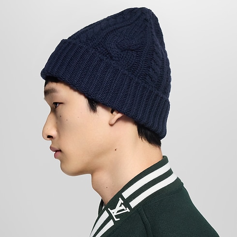 Only LV Mini Cable Beanie
S00 in Men's Accessories Hats, Beanies and Gloves collections by Louis Vuitton (Product zoom)
