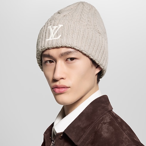Only LV Mini Cable Beanie S00 in Men's Accessories Hats, Beanies and Gloves collections by Louis Vuitton (Product zoom)
