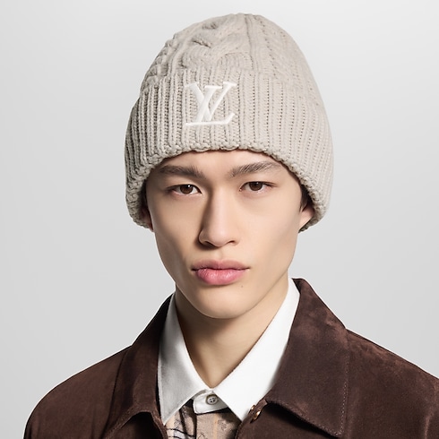 Only LV Mini Cable Beanie S00 in Men's Accessories Hats, Beanies and Gloves collections by Louis Vuitton (Product zoom)