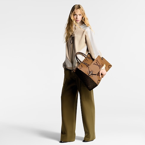 OnTheGo Voyage Monogram Reverse Canvas in Women's Handbags Handbags collections by Louis Vuitton (Product zoom)