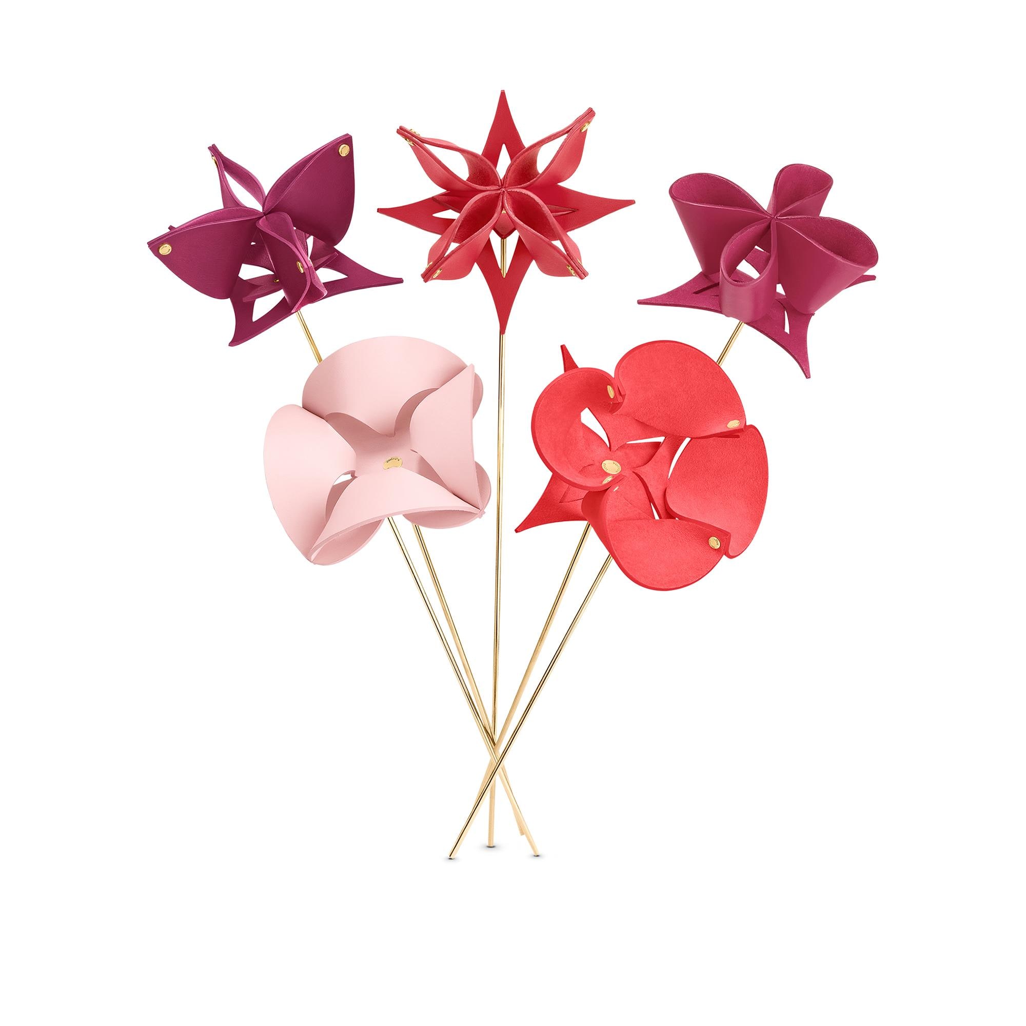 Origami Flowers By Atelier Oï  in Trunks, Travel and Home