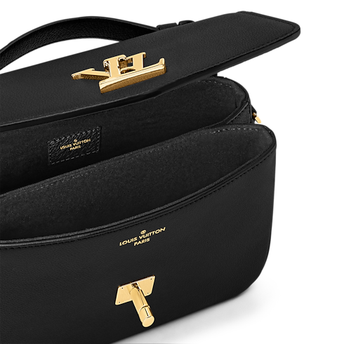 Oxford Lockme Leather in Gifts's Chinese Valentine's Day Selection } collections by Louis Vuitton (Product zoom)