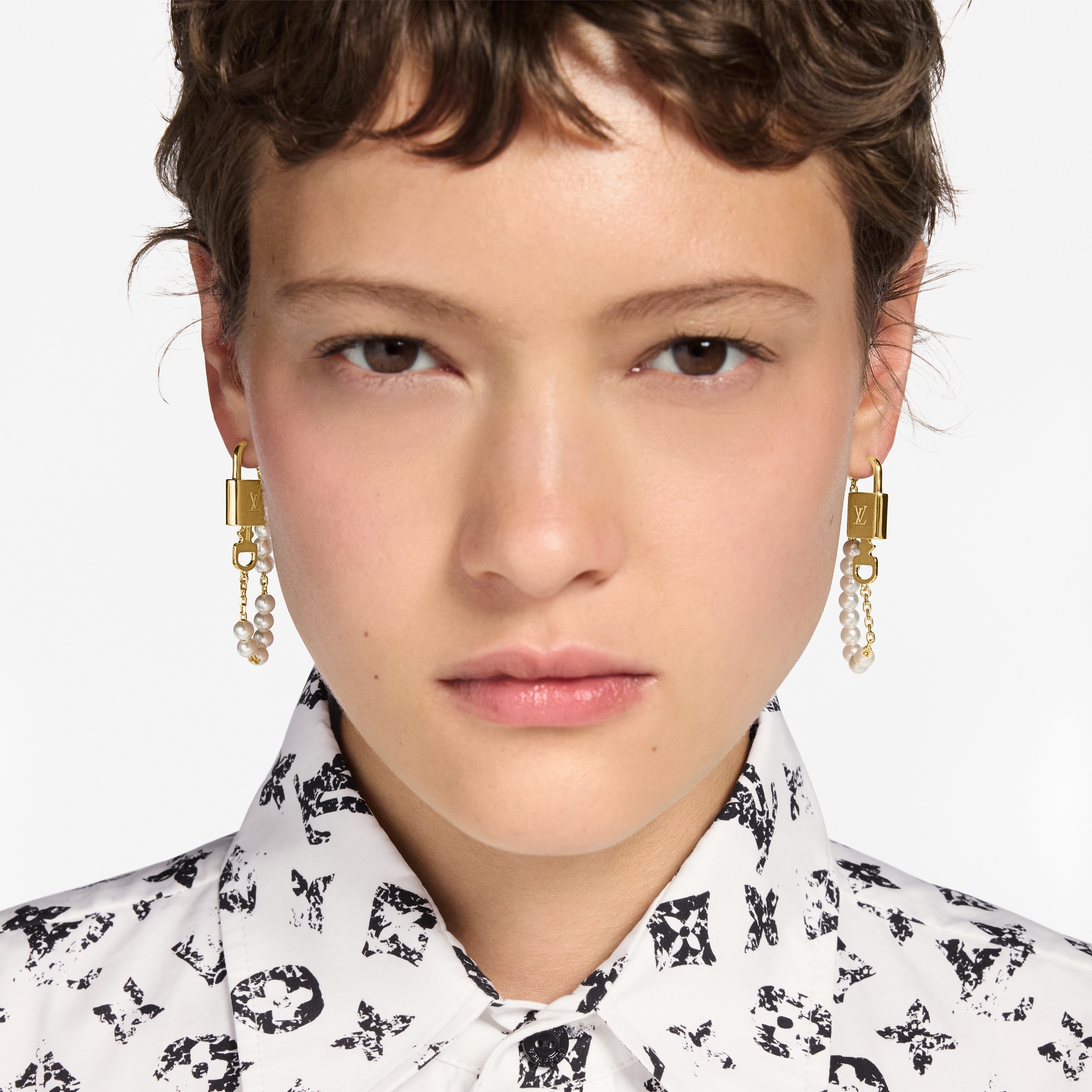 Pearlock Earrings S00 in Women