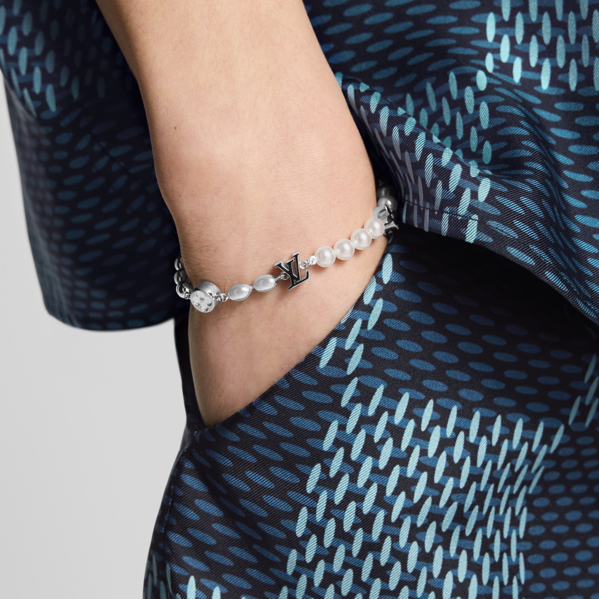 Pearls Fusion Bracelet S00 in Men