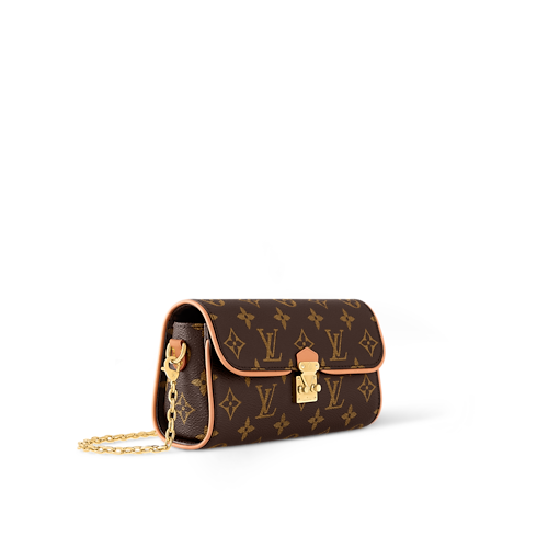 Pochette Camille Monogram Canvas in Women's Wallets and Small Leather Goods Wallets on Chain and Micro Bags collections by Louis Vuitton (Product zoom)