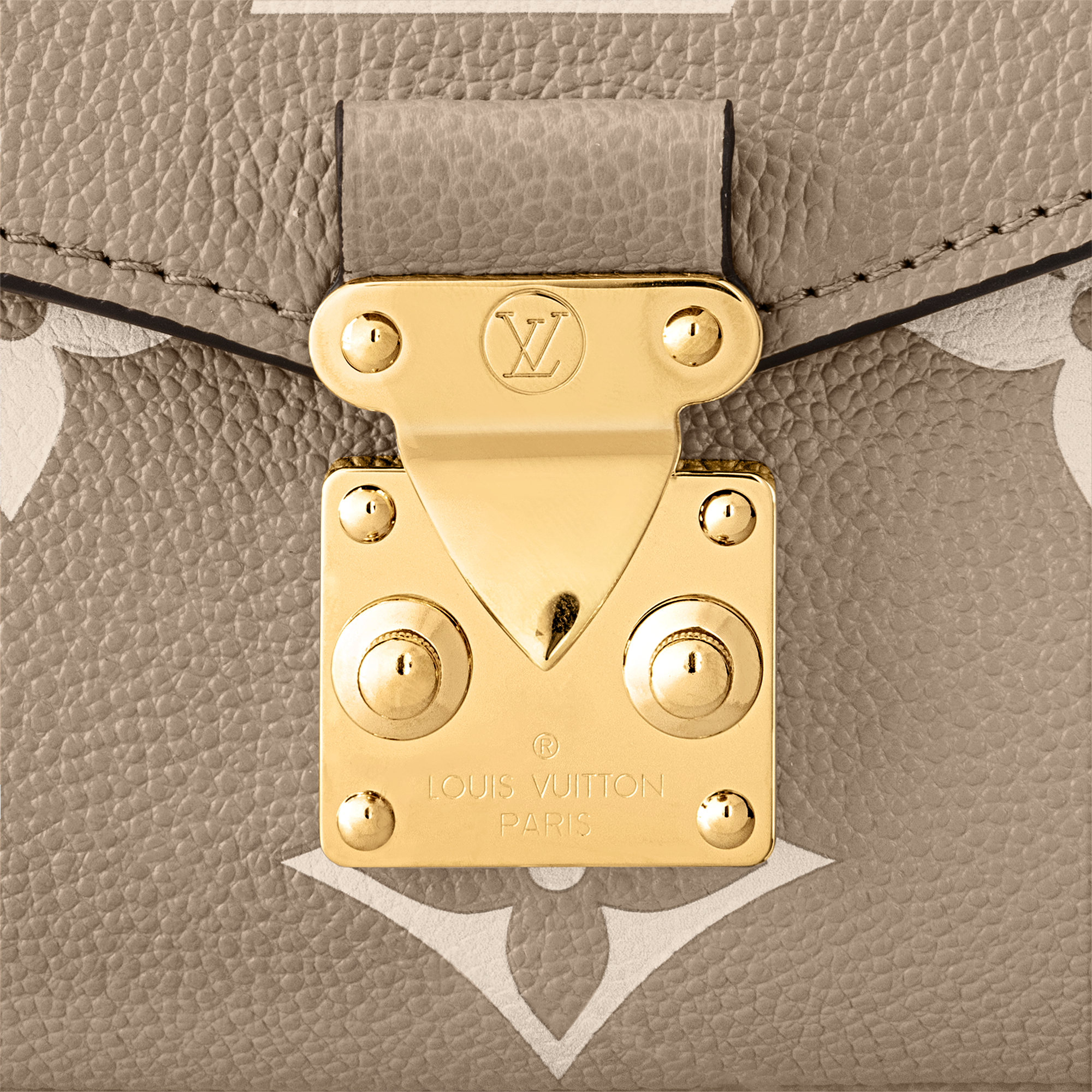 Pochette Métis East West Monogram Empreinte Leather in Women