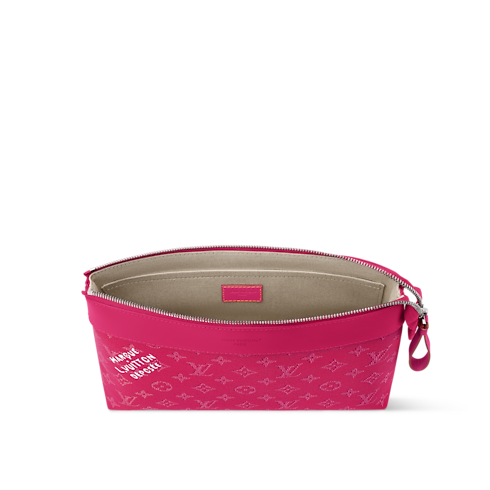 Pochette Voyage Souple Monogram Other in Men's Wallets and Small Leather Goods Pochettes collections by Louis Vuitton (Product zoom)