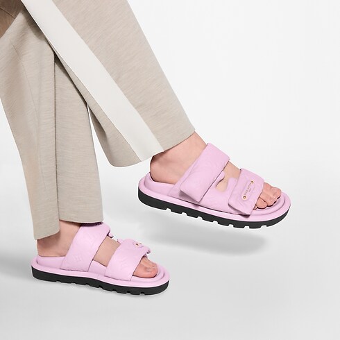 Pool Pillow Comfort Mule in Women's Shoes Mules collections by Louis Vuitton (Product zoom)