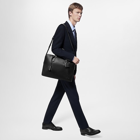 Porte-Documents Voyage PM Other Leathers in New's For Men New Formal collections by Louis Vuitton (Product zoom)