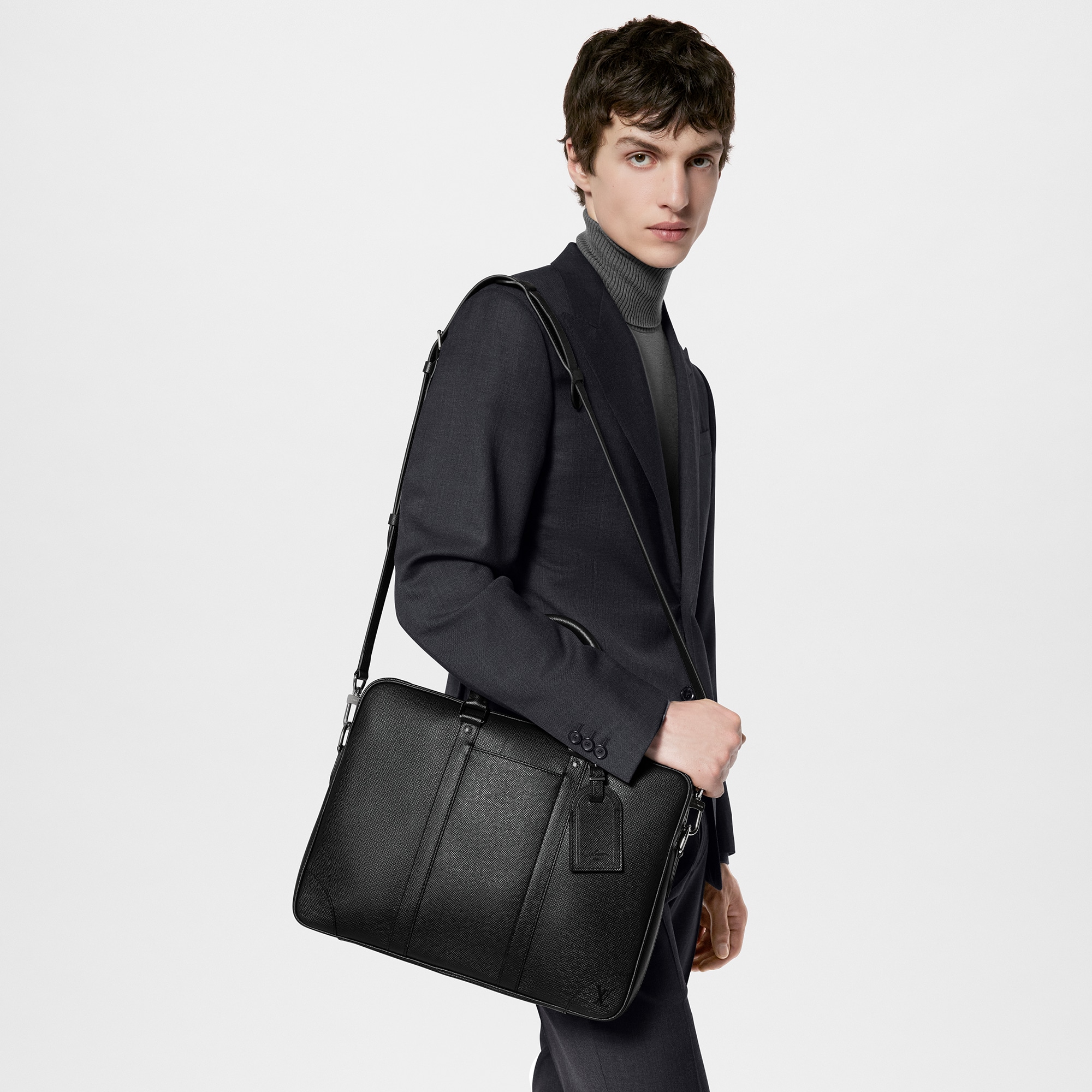 Porte-Documents Voyage PM Attaché Case Taiga Leather in Men
