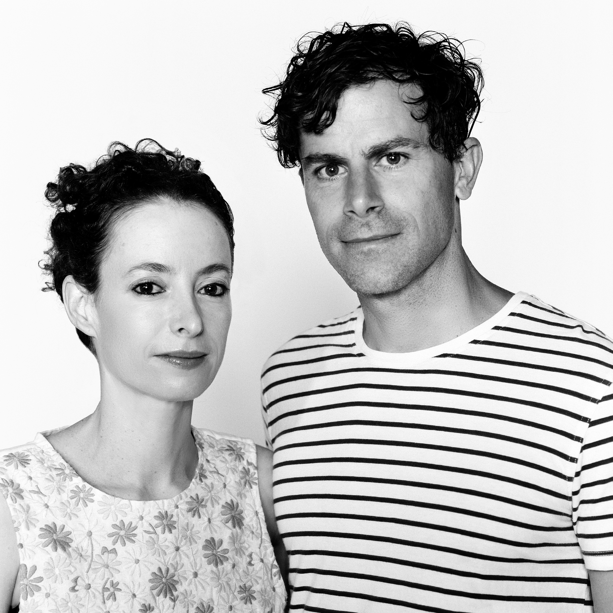 Poster of Raw Edges - Home and Art of Dining R98188 | LOUIS VUITTON