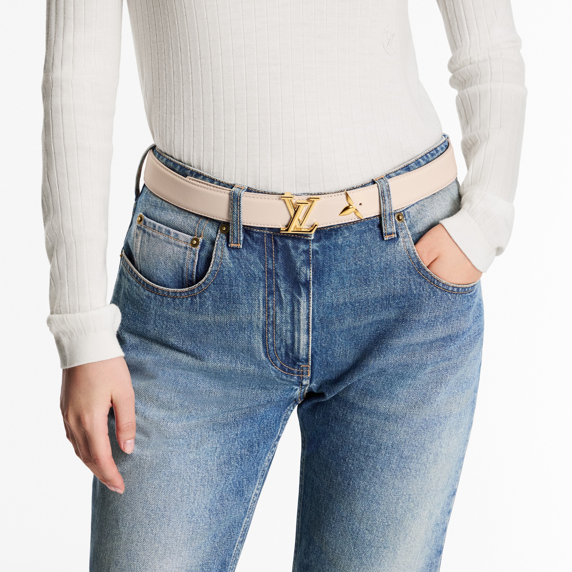 Pretty LV 30mm Reversible Belt Monogram Canvas in Women