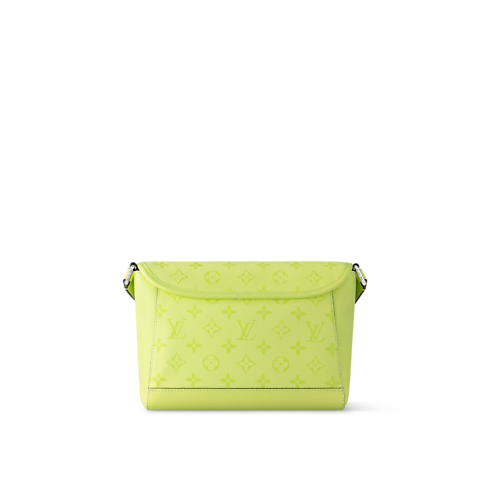 Pulse Messenger Taigarama in Bags and Small Leather Goods's Women Bags New In collections by Louis Vuitton (Product zoom)