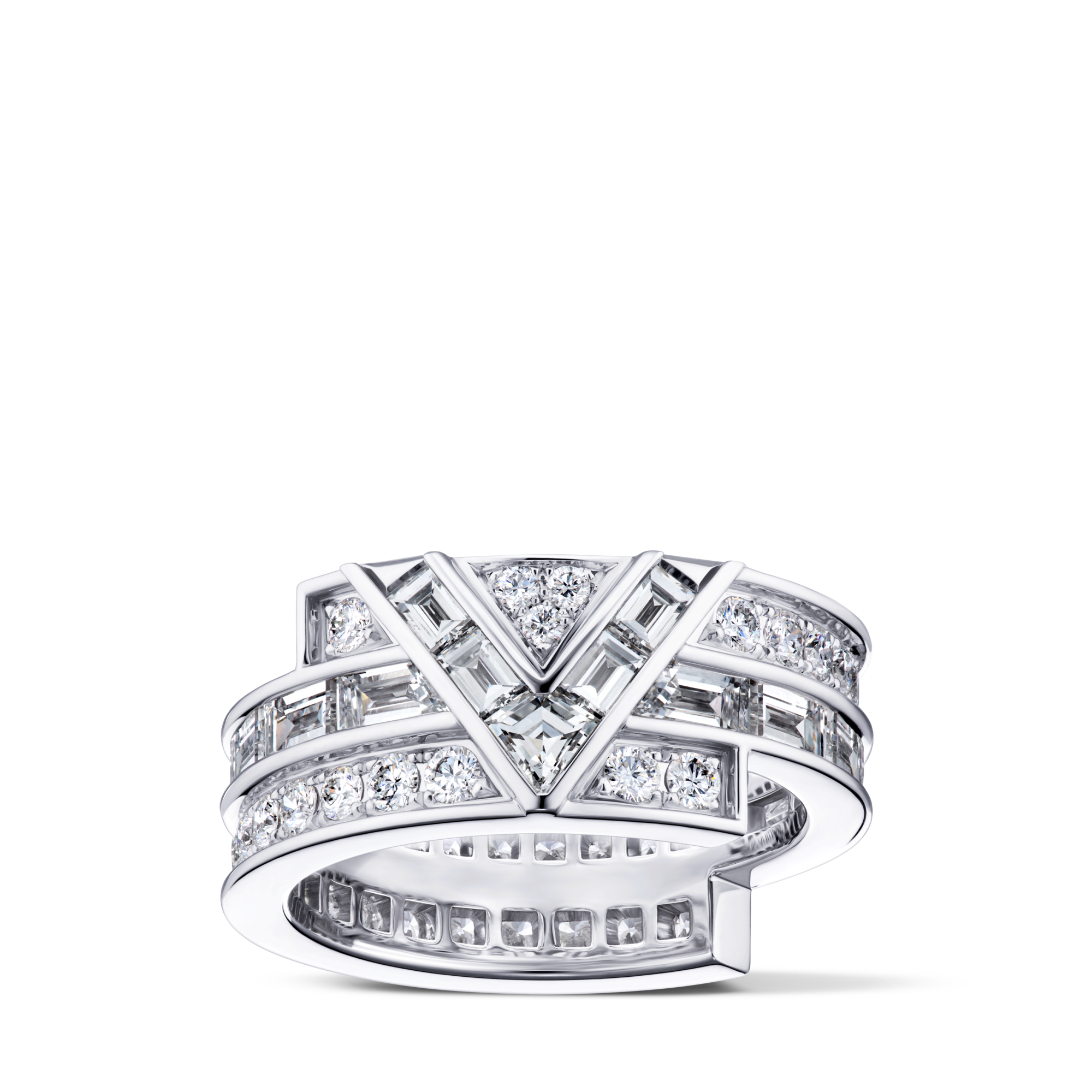 Pure V Ring, White Gold and Diamonds  in Les Extraordinaires