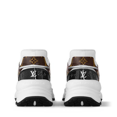 Run 55 Trainers in 's } collections by Louis Vuitton (Product zoom)