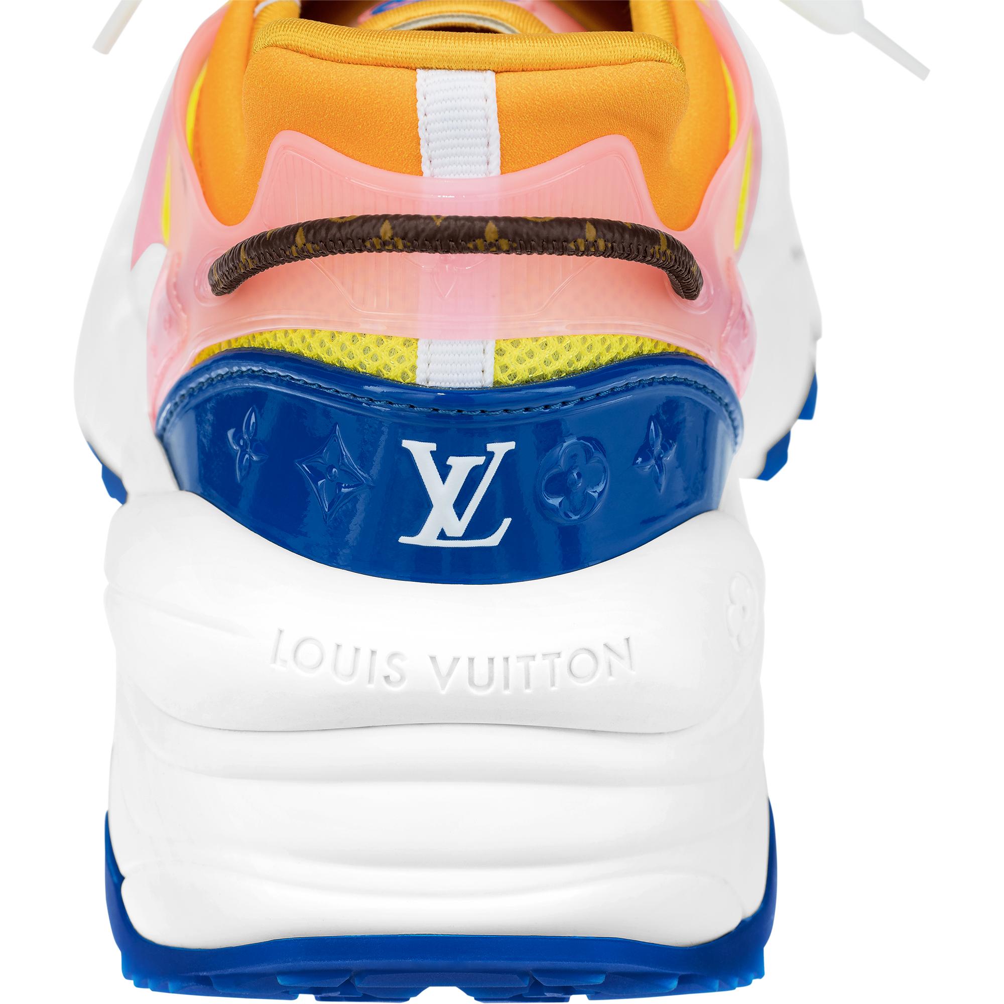 Run 55 Trainers  in Men